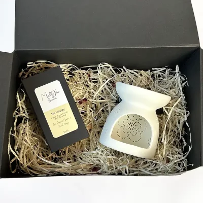 Aromatic Flower Oil Burner Gift Box - Be Happy